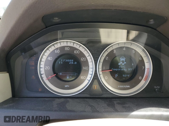 2013 Volvo XC70 3.2L with VIN YV4940BZ6D1155351, listed as a Copart auction lot 67400114 with 173,088 mi miles and Salvage Title. Bid and sale history available at DreamBid. Image 9.