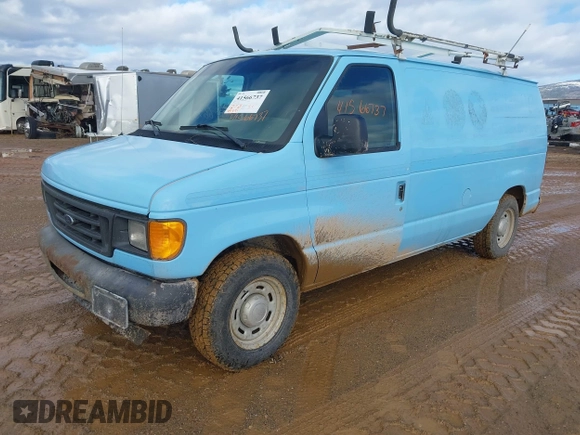 2004 Ford Econoline Cargo with VIN 1FTRE14W24HA72208, listed as a IAAI auction lot 41566737 with 95,391 mi miles. Bid and sale history available at carsss.com. Image 2.