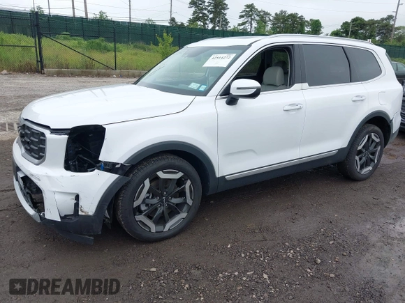 2024 Kia Telluride S z VIN 5XYP6DGC8RG535265, wystawiony jako IAAI lot #42514272 z przebiegiem 22 228 mil mil oraz . Historia ofert i sprzedaży dostępna na DreamBid. Obrazek 18.