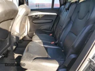 2016 Volvo XC90 Momentum with VIN YV4102XKXG1080271, listed as a Copart auction lot 85231564 with 192,984 mi miles and Salvage Title. Bid and sale history available at carsss.com. Image 11.