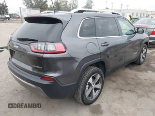 2020 Jeep Cherokee Limited с VIN 1C4PJLDB5LD610367, выставлен на аукционе IAAI как лот 42375005 с пробегом 90 009 миль миль и . История ставок и продаж доступна на DreamBid. Изображение 4.