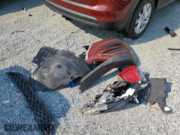 2019 Hyundai Tucson Value z VIN KM8J33A40KU002904, wystawiony jako Copart lot #51064805 z przebiegiem 71 435 mil mil oraz Szkoda całkowita • Salvage title. Historia ofert i sprzedaży dostępna na DreamBid. Obrazek 15.