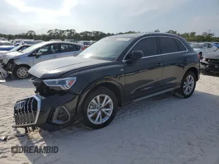 2024 Audi Q3 S line Premium z VIN WA1DECF32R1023321, wystawiony jako Copart lot #51187225 z przebiegiem 13 299 mil mil oraz Nie do naprawy. Historia ofert i sprzedaży dostępna na DreamBid. Obrazek 1.