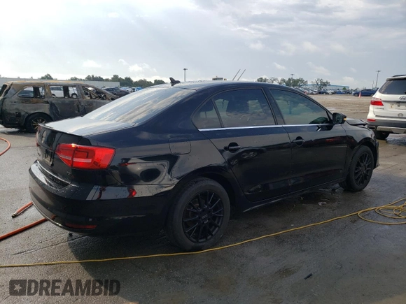 2015 Volkswagen Jetta SE z VIN 3VWD07AJ5FM276467, wystawiony jako Copart lot #55077844 z przebiegiem 138 102 mil mil oraz Szkoda całkowita • Salvage title. Historia ofert i sprzedaży dostępna na DreamBid. Obrazek 3.