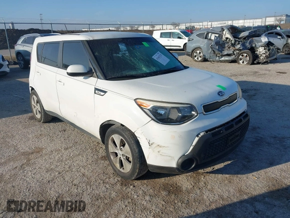 2016 Kia Soul with VIN KNDJN2A21G7840324, listed as a IAAI auction lot 41641329 with 113,801 mi miles. Bid and sale history available at carsss.com. Image 1.