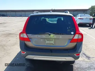 2008 Volvo XC70 with VIN YV4BZ982681037503, listed as a IAAI auction lot 42170388 with 192,516 mi miles and . Bid and sale history available at DreamBid. Image 17.
