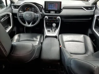 2021 Toyota RAV4 XLE Premium with VIN 2T3C1RFV9MC109917, listed as a Copart auction lot 58594335 with 64,995 mi miles and Salvage title. Bid and sale history available at DreamBid. Image 8.