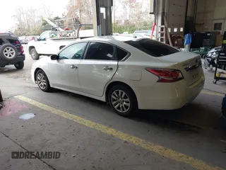 2015 Nissan Altima SV with VIN 1N4AL3AP7FC436155, listed as a IAAI auction lot 41642154 with 85,977 mi miles and . Bid and sale history available at DreamBid. Image 3.