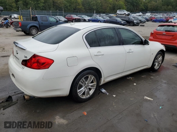2015 Infiniti Q40 with VIN JN1CV6AR1FM521697, listed as a Copart auction lot 72340214 with 204,744 mi miles and Salvage Title. Bid and sale history available at carsss.com. Image 3.
