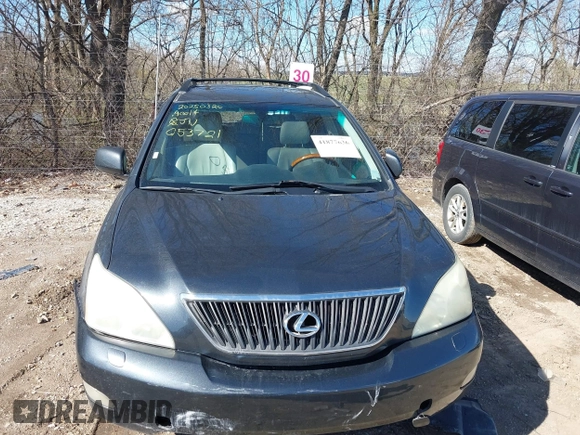 2004 Lexus RX 330 with VIN JTJHA31U540053721, listed as a IAAI auction lot 41877636 with 158,798 mi miles. Bid and sale history available at carsss.com. Image 17.