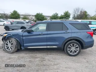 2021 Ford Explorer Limited with VIN 1FMSK8FHXMGB92339, listed as a IAAI auction lot 42016817 with 47,299 mi miles. Bid and sale history available at carsss.com. Image 14.