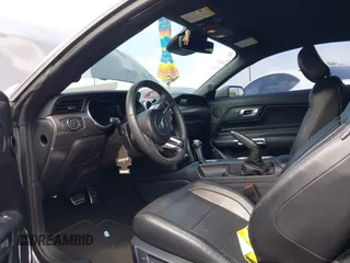 2021 Ford Mustang GT z VIN 1FA6P8CF0M5104894, wystawiony jako IAAI lot #41903098 z przebiegiem 38 794 mil mil oraz . Historia ofert i sprzedaży dostępna na DreamBid. Obrazek 5.