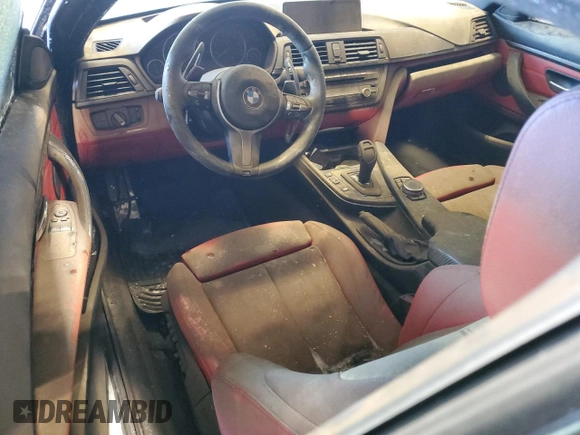 2015 BMW 4 Series 435i xDrive z VIN WBA3R5C57FK372498, wystawiony jako Copart lot #46132005 z przebiegiem Nie podano mil oraz Szkoda całkowita • Salvage title. Historia ofert i sprzedaży dostępna na DreamBid. Obrazek 8.