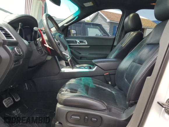 2013 Ford Explorer Sport with VIN 1FM5K8GT1DGC40276, listed as a Copart auction lot 50887045 with 211,993 mi miles and Clean Title. Bid and sale history available at carsss.com. Image 7.