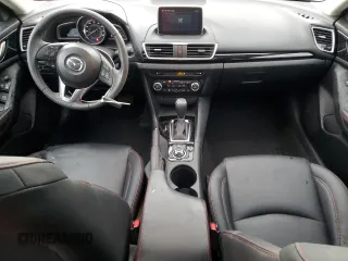 2015 Mazda 3 i Grand Touring z VIN JM1BM1W76F1239689, wystawiony jako Copart lot #55343985 z przebiegiem 14 789 mil mil oraz Szkoda całkowita • Salvage title. Historia ofert i sprzedaży dostępna na DreamBid. Obrazek 8.