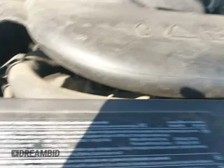 2006 Chevrolet Suburban Z71 z VIN 1GNFK16Z96J108126, wystawiony jako IAAI lot #42681884 z przebiegiem 97 936 mil mil oraz . Historia ofert i sprzedaży dostępna na DreamBid. Obrazek 13.