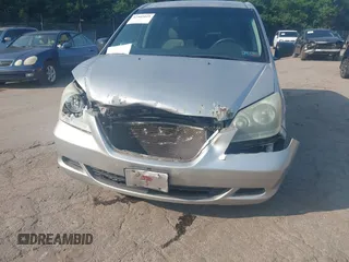2007 Honda Odyssey LX с VIN 5FNRL38227B113921, выставлен на аукционе IAAI как лот 42402029 с пробегом 186 778 миль миль и . История ставок и продаж доступна на DreamBid. Изображение 6.