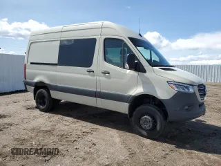 2024 Mercedes-Benz Sprinter with VIN W1W8NB6Y0RT164426, listed as a Copart auction lot 51678665 with 2,928 mi miles and Non Repairable. Bid and sale history available at DreamBid. Image 4.