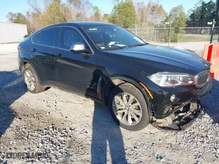 2017 BMW X6 xDrive35i with VIN 5UXKU2C39H0X47878, listed as a IAAI auction lot 41149991 with 164,275 mi miles. Bid and sale history available at carsss.com. Image 1.