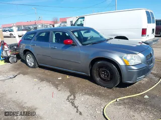 2006 Dodge Magnum with VIN 2D4FV47V76H364475, listed as a IAAI auction lot 41663619 with 279,555 mi miles. Bid and sale history available at carsss.com. Image 1.