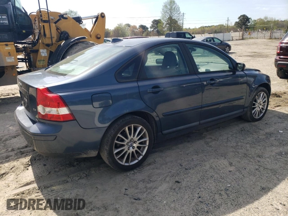 2006 Volvo S40 2.4L with VIN YV1MS382462213723, listed as a Copart auction lot 52985855 with 215,644 mi miles and Salvage Title. Bid and sale history available at carsss.com. Image 3.