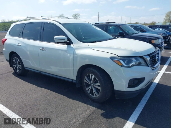 2017 Nissan Pathfinder SV z VIN 5N1DR2MN7HC695396, wystawiony jako IAAI lot #41899881 z przebiegiem 162 061 mil mil oraz . Historia ofert i sprzedaży dostępna na DreamBid. Obrazek 1.