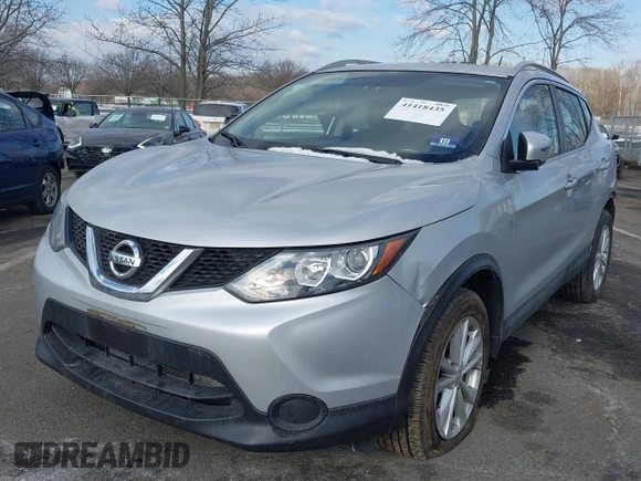 2017 Nissan Rogue SL z VIN JN1BJ1CR9HW108652, wystawiony jako IAAI lot #41418435 z przebiegiem 54 481 mil mil oraz . Historia ofert i sprzedaży dostępna na DreamBid. Obrazek 17.