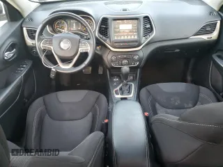 2015 Jeep Cherokee Latitude with VIN 1C4PJMCBXFW694086, listed as a Copart auction lot 49604405 with 119,743 mi miles and Salvage Title. Bid and sale history available at carsss.com. Image 8.