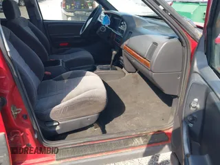 1998 Jeep Grand Cherokee Laredo with VIN 1J4FX58S9WC137514, listed as a IAAI auction lot 42305247 with 228,669 mi miles and . Bid and sale history available at DreamBid. Image 5.