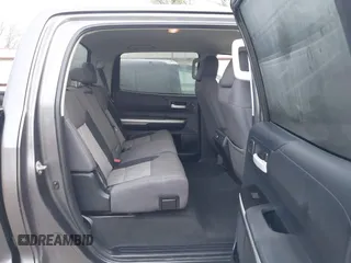 2016 Toyota Tundra SR5 z VIN 5TFEW5F16GX200433, wystawiony jako IAAI lot #41734078 z przebiegiem 183 233 mil mil oraz . Historia ofert i sprzedaży dostępna na DreamBid. Obrazek 8.
