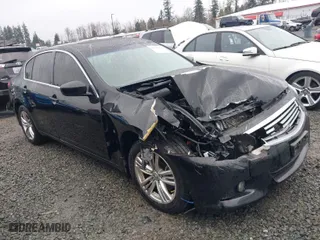 2015 Infiniti Q40 with VIN JN1CV6AR7FM522949, listed as a IAAI auction lot 41346578 with 76,037 mi miles. Bid and sale history available at carsss.com. Image 1.