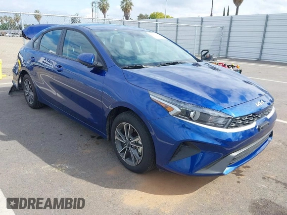 2024 Kia Forte LXS with VIN 3KPF24AD3RE835043, listed as a IAAI auction lot 41871318 with 12,076 mi miles. Bid and sale history available at carsss.com. Image 1.
