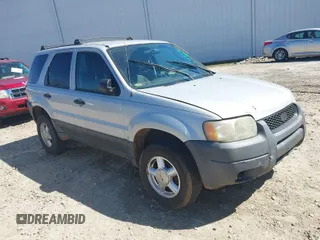 2003 Ford Escape XLT Popular with VIN 1FMYU03103KC87839, listed as a IAAI auction lot 41831997 with 241,204 mi miles. Bid and sale history available at carsss.com. Image 1.