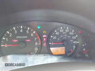 2015 Nissan Frontier SV z VIN 1N6AD0CU2FN727298, wystawiony jako IAAI lot #41886511 z przebiegiem 88 975 mil mil oraz . Historia ofert i sprzedaży dostępna na DreamBid. Obrazek 7.