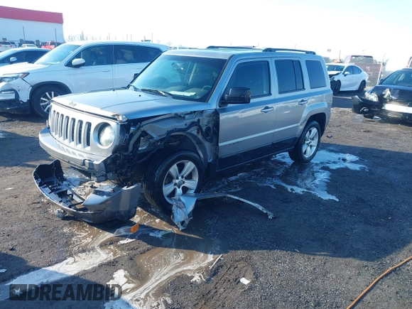 2016 Jeep Patriot Latitude z VIN 1C4NJPFB6GD789150, wystawiony jako IAAI lot #41580696 z przebiegiem 156 848 mil mil oraz . Historia ofert i sprzedaży dostępna na DreamBid. Obrazek 22.