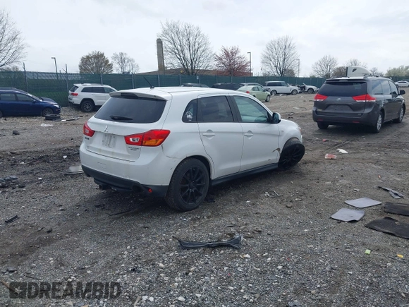 2014 Mitsubishi Outlander Sport ES with VIN 4A4AR3AU4EE013172, listed as a IAAI auction lot 41953645 with 145,322 mi miles. Bid and sale history available at carsss.com. Image 4.