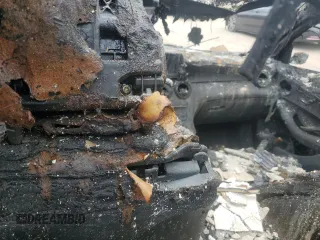 2019 Mercedes-Benz GLC 300 z VIN WDC0G4JB8KV196367, wystawiony jako Copart lot #51844785 z przebiegiem Nie podano mil oraz Szkoda całkowita • Salvage title. Historia ofert i sprzedaży dostępna na DreamBid. Obrazek 8.