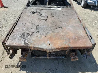 1979 Cadillac Eldorado z VIN 6L57B9E638130, wystawiony jako Copart lot #56873134 z przebiegiem Nie podano mil oraz Nie do naprawy • Non repairable. Historia ofert i sprzedaży dostępna na DreamBid. Obrazek 11.