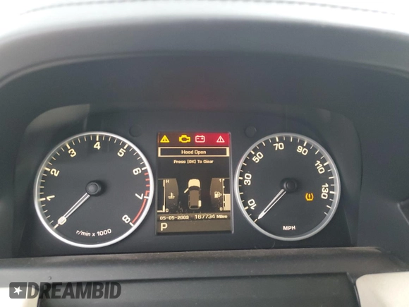 2011 Land Rover Range Rover Sport HSE Lux with VIN SALSK2D42BA283258, listed as a Copart auction lot 60819105 with 167,734 mi miles and Clean title. Bid and sale history available at DreamBid. Image 9.