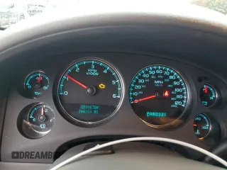 2008 Chevrolet Avalanche LT w/1LT with VIN 3GNEC12J38G182977, listed as a Copart auction lot 81495924 with 144,184 mi miles and Salvage Title. Bid and sale history available at carsss.com. Image 9.