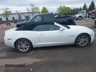 2013 Chevrolet Camaro LT with VIN 2G1FB3D33D9110233, listed as a IAAI auction lot 42219580 with 157,418 mi miles and . Bid and sale history available at DreamBid. Image 13.