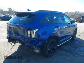 2022 Kia Sorento SX z VIN 5XYRKDLF4NG112780, wystawiony jako IAAI lot #41856274 z przebiegiem 27 415 mil mil oraz . Historia ofert i sprzedaży dostępna na DreamBid. Obrazek 4.