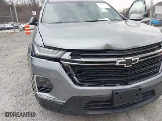 2023 Chevrolet Traverse LT Cloth with VIN 1GNEVGKW9PJ291370, listed as a IAAI auction lot 41678242 with 33,342 mi miles. Bid and sale history available at carsss.com. Image 6.