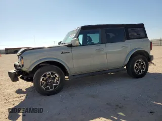 2023 Ford Bronco with VIN 1FMDE5DH3PLA99174, listed as a Copart auction lot 43854195 with 15,537 mi miles and Salvage Title. Bid and sale history available at carsss.com. Image 1.