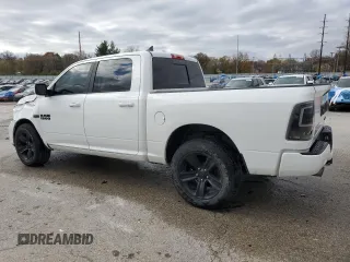 2018 Ram 1500 Sport z VIN 1C6RR7MT0JS152173, wystawiony jako Copart lot #77029154 z przebiegiem 154 064 mil mil oraz Szkoda całkowita • Salvage title. Historia ofert i sprzedaży dostępna na DreamBid. Obrazek 2.