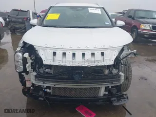 2024 Mitsubishi Outlander SE with VIN JA4J3VA88RZ003390, listed as a IAAI auction lot 41283892 with 20,678 mi miles. Bid and sale history available at carsss.com. Image 13.
