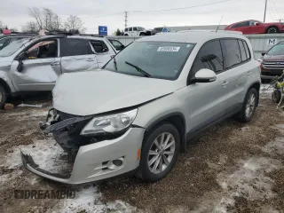 2011 Volkswagen Tiguan SEL with VIN WVGBV7AX3BW562761, listed as a Copart auction lot 85906534 with 84,635 mi miles and Salvage Title. Bid and sale history available at DreamBid. Image 1.