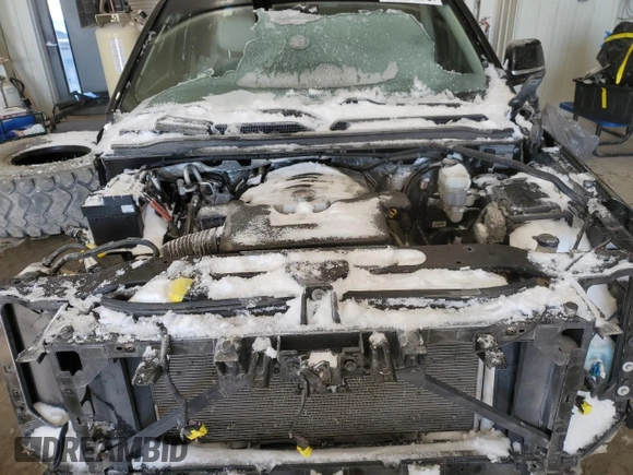 2017 Cadillac Escalade ESV Luxury z VIN 1GYS4HKJ5HR377460, wystawiony jako Copart lot #41507575 z przebiegiem 135 228 mil mil oraz Szkoda całkowita • Salvage title. Historia ofert i sprzedaży dostępna na DreamBid. Obrazek 12.