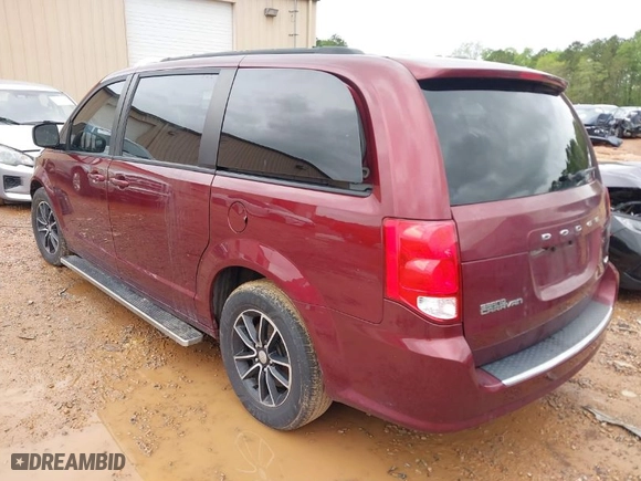 2019 Dodge Grand Caravan GT with VIN 2C4RDGEG0KR562211, listed as a IAAI auction lot 41972363 with 148,187 mi miles. Bid and sale history available at carsss.com. Image 3.
