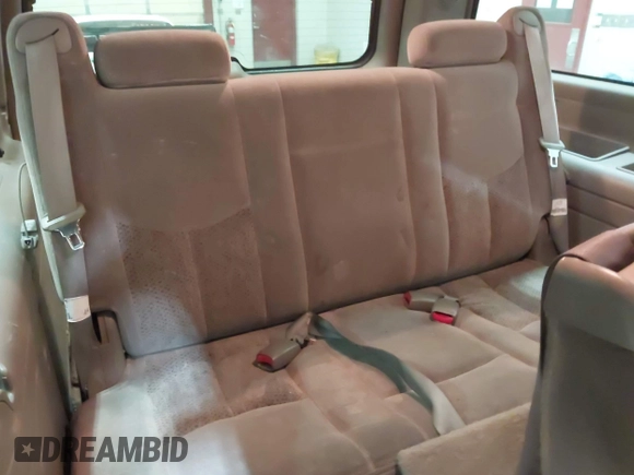 2003 Chevrolet Suburban LS with VIN 3GNFK16ZX3G209916, listed as a IAAI auction lot 42632723 with 188,209 mi miles and . Bid and sale history available at DreamBid. Image 19.
